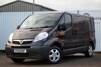 VAUXHALL VIVARO