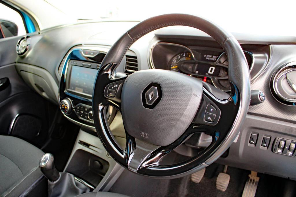 RENAULT CAPTUR