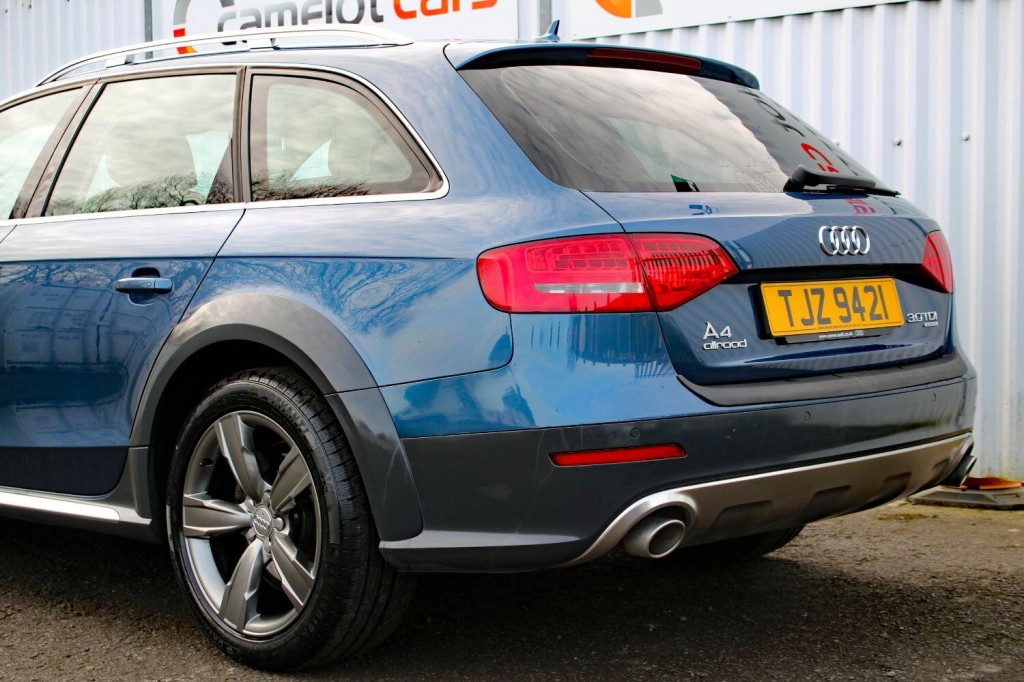 AUDI A4 ALLROAD