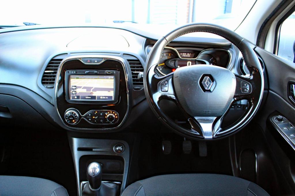 RENAULT CAPTUR
