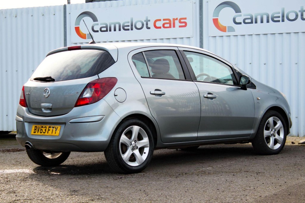VAUXHALL CORSA