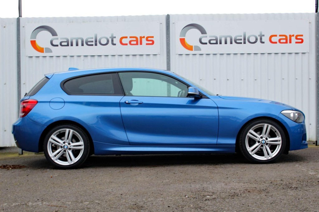 BMW 1 SERIES