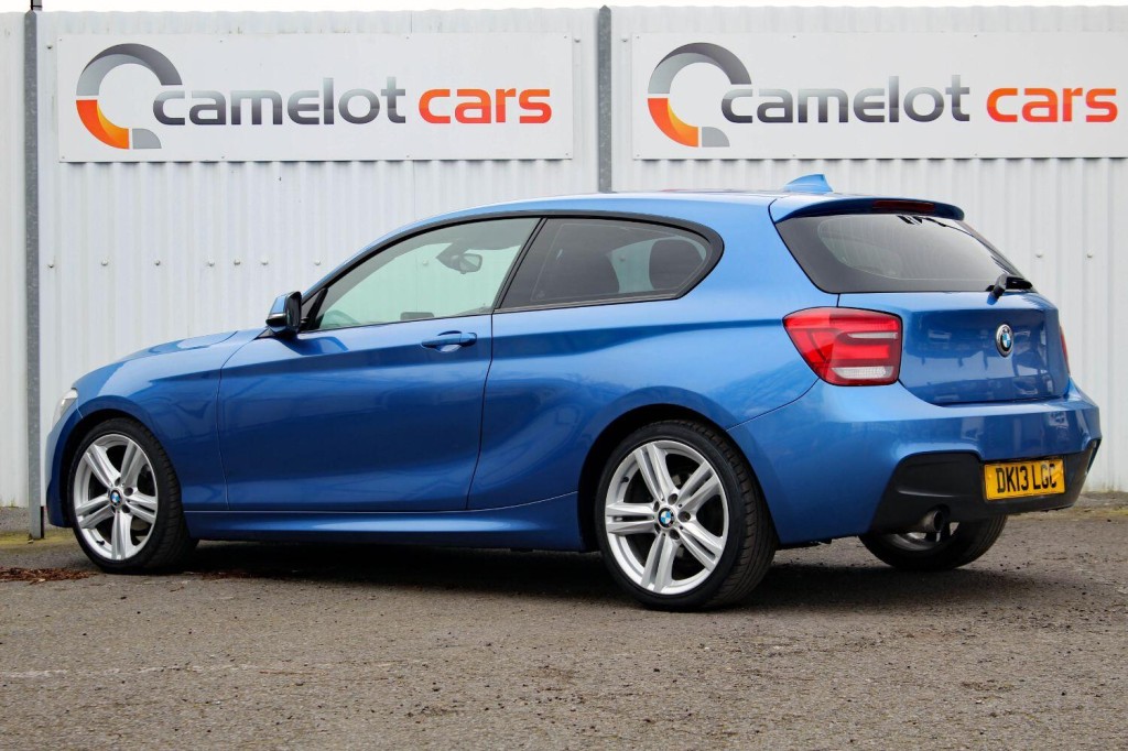 BMW 1 SERIES