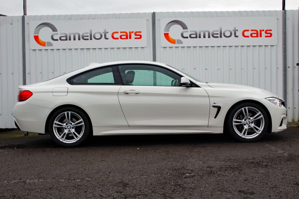 BMW 4 SERIES