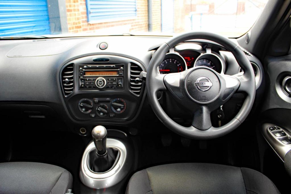 NISSAN JUKE