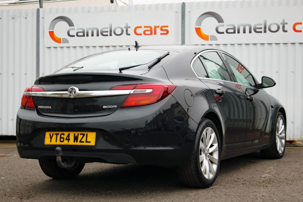 VAUXHALL INSIGNIA
