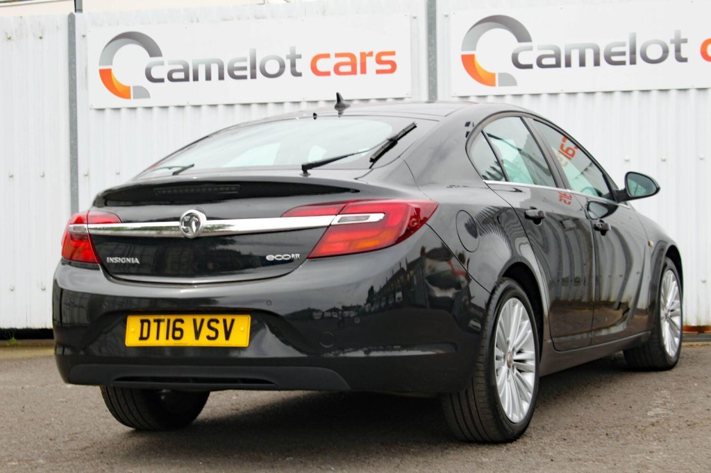 VAUXHALL INSIGNIA