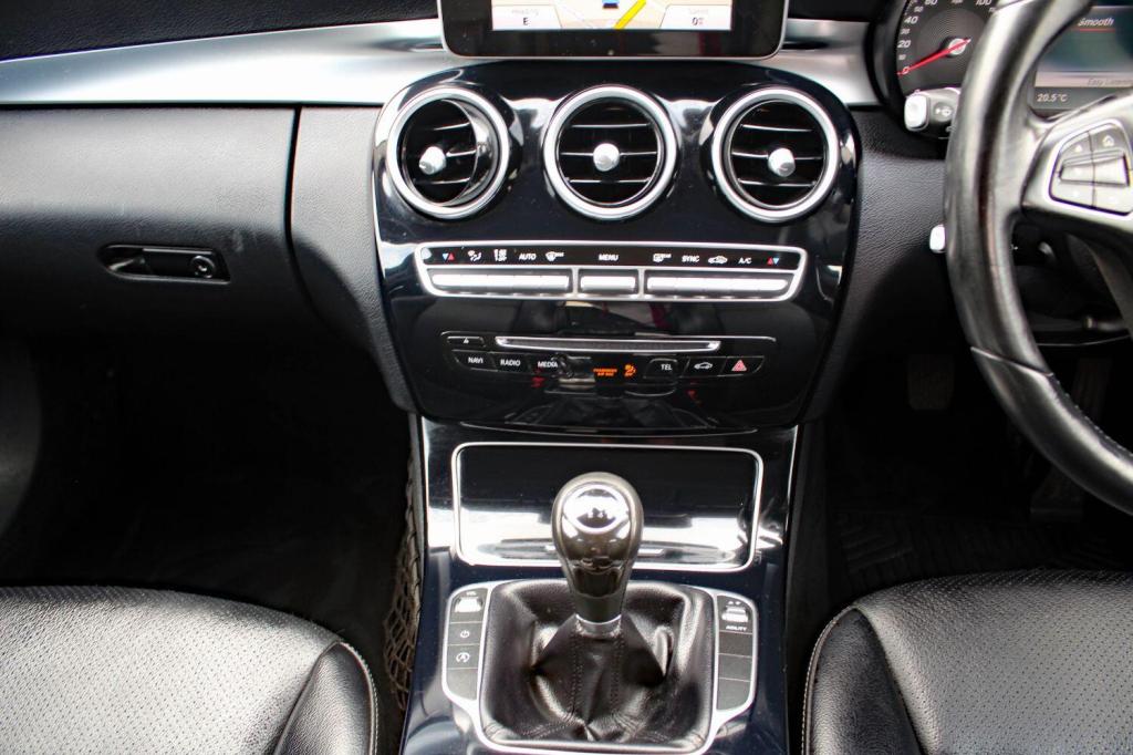 MERCEDES-BENZ C CLASS