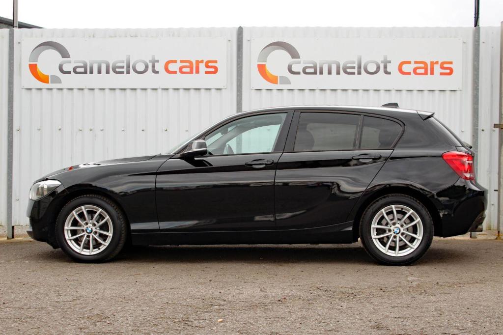 BMW 1 SERIES