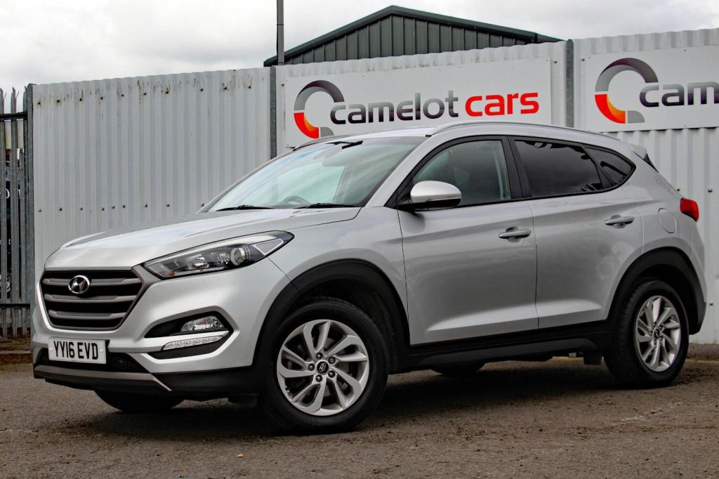 HYUNDAI TUCSON