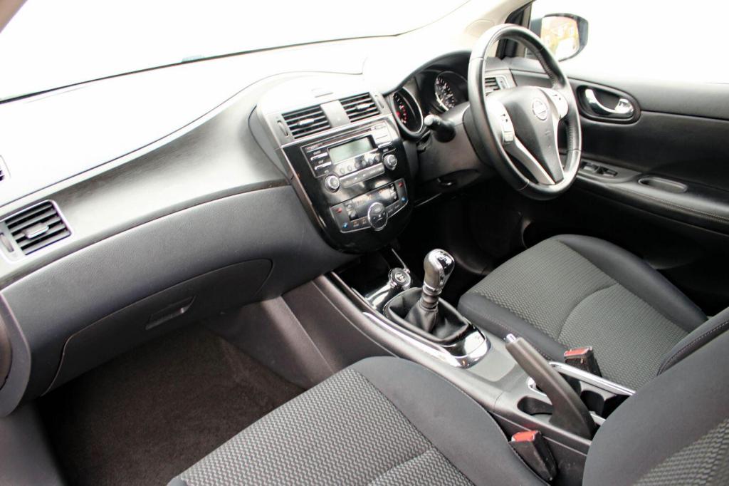 NISSAN PULSAR