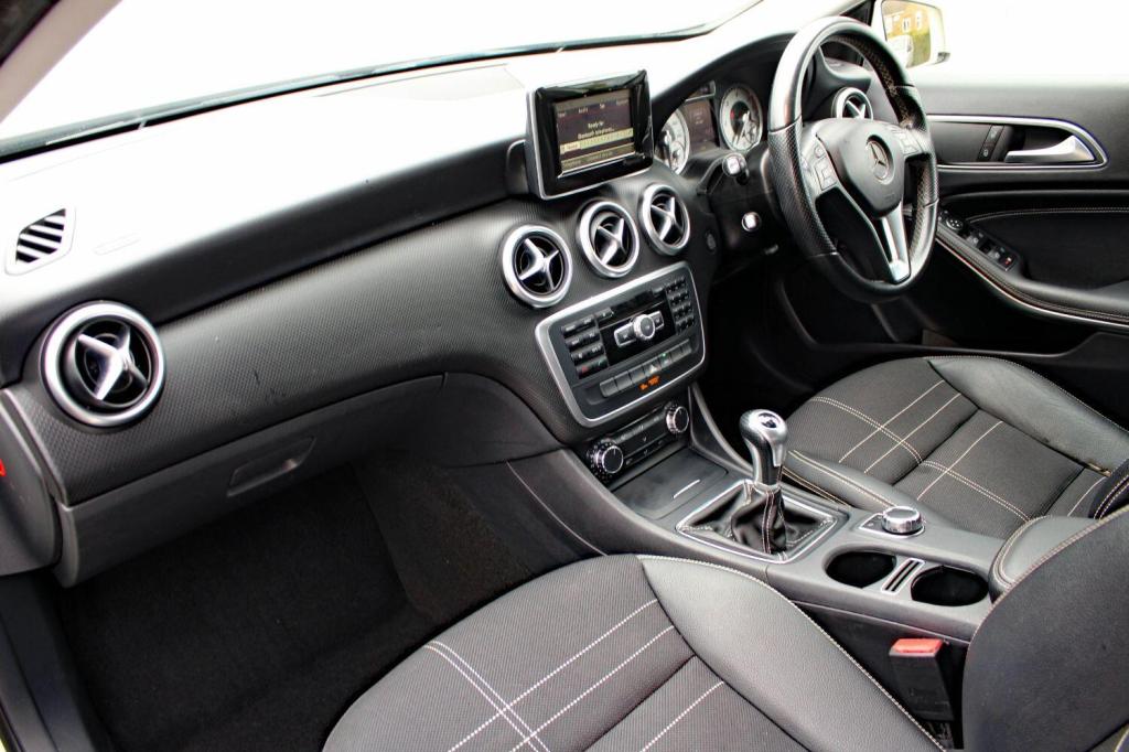 MERCEDES-BENZ A CLASS