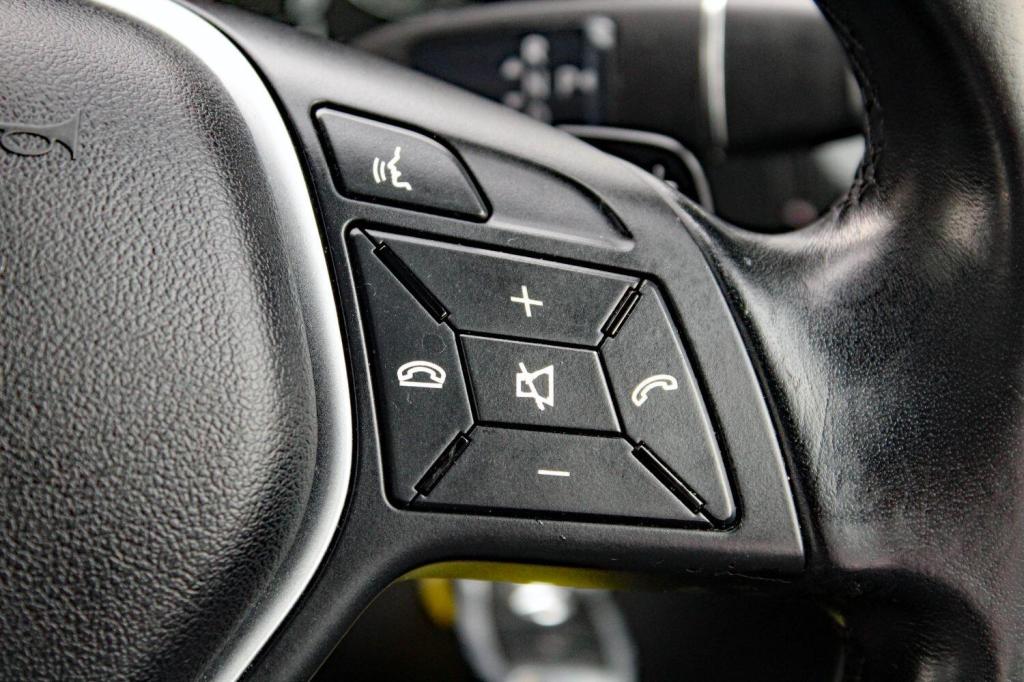 MERCEDES-BENZ B CLASS