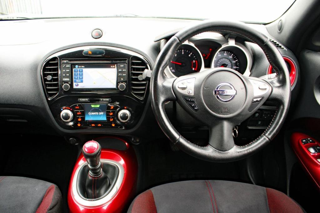 NISSAN JUKE