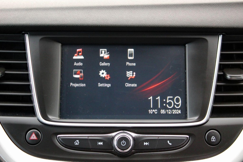 VAUXHALL GRANDLAND X