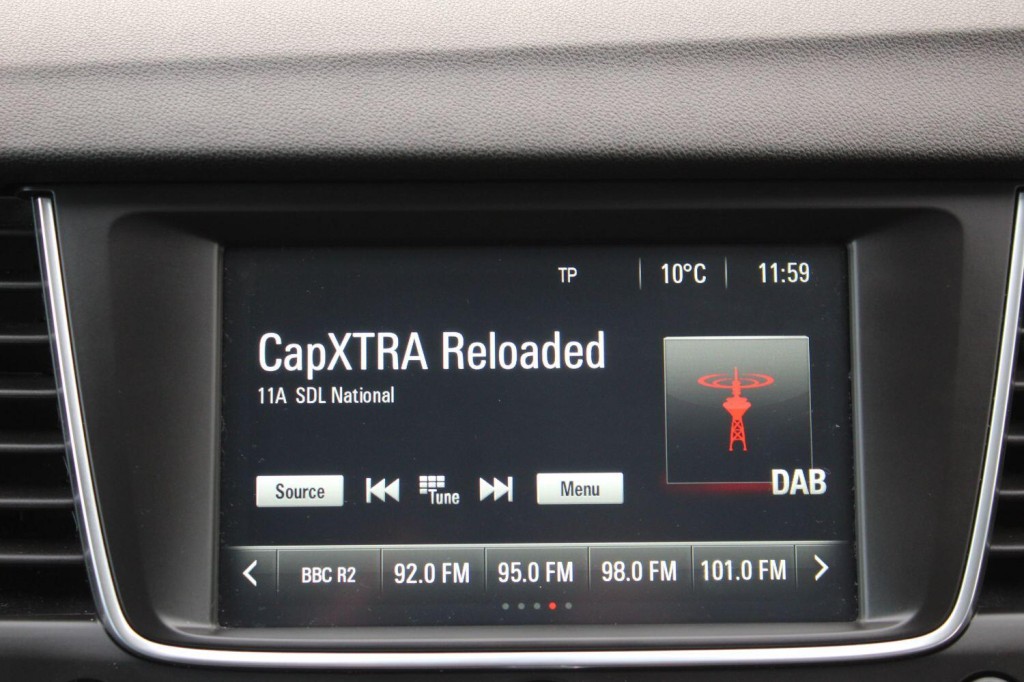 VAUXHALL GRANDLAND X