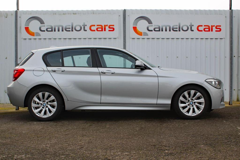 BMW 1 SERIES