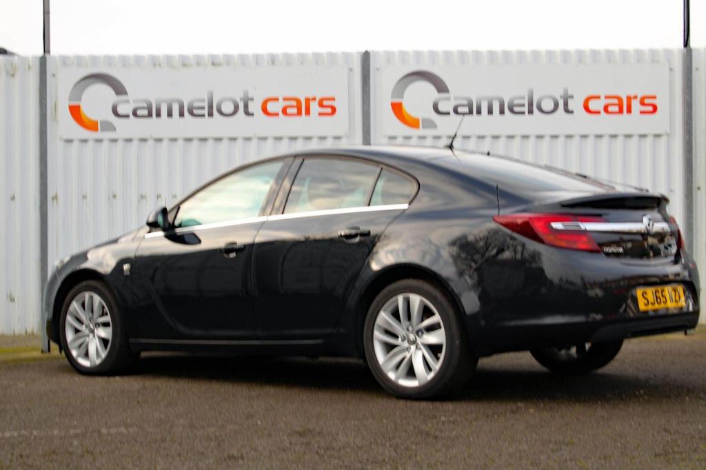 VAUXHALL INSIGNIA