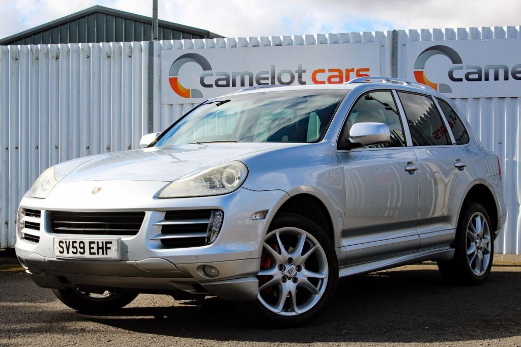 PORSCHE CAYENNE