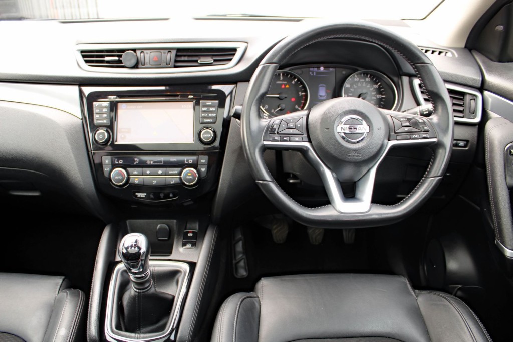 NISSAN QASHQAI
