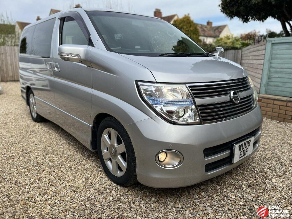 View NISSAN ELGRAND 350 HWS Red Leather Premium Selection NOW SOLD