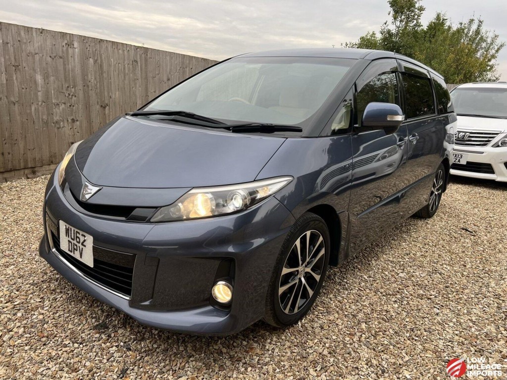 View TOYOTA ESTIMA Aeras 2.4