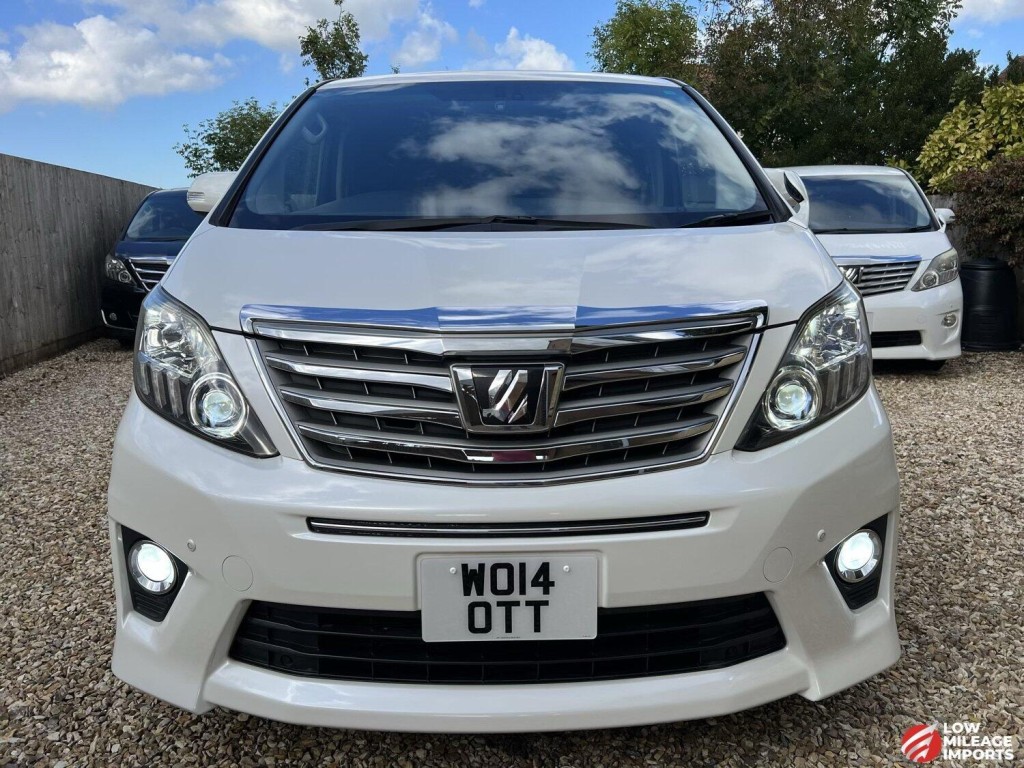 View TOYOTA ALPHARD 3.5 V6 C Package Full Leather Sun roofs