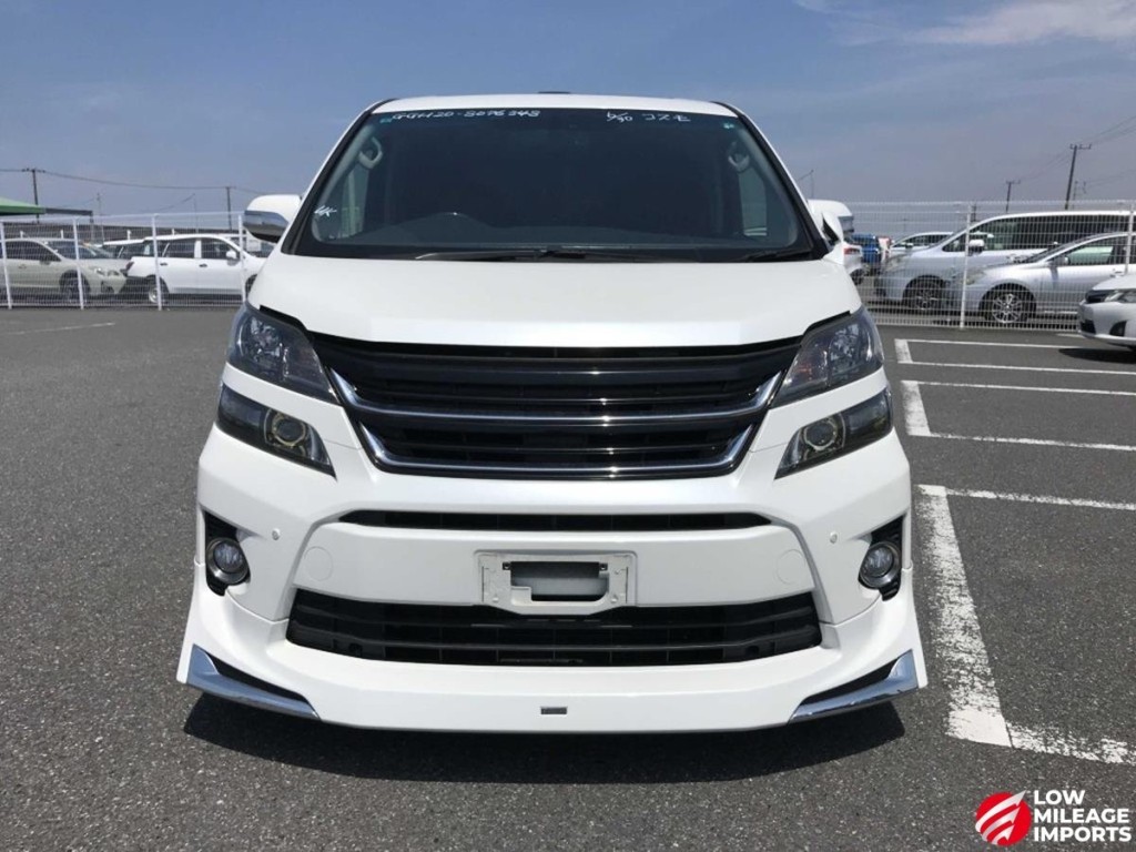 View TOYOTA VELLFIRE 3.5Z V6 Golden Eyes Twin Sun Roofs