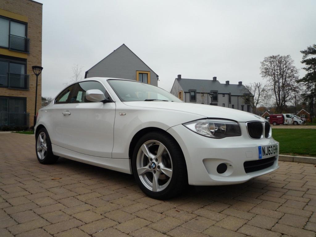BMW 1 SERIES