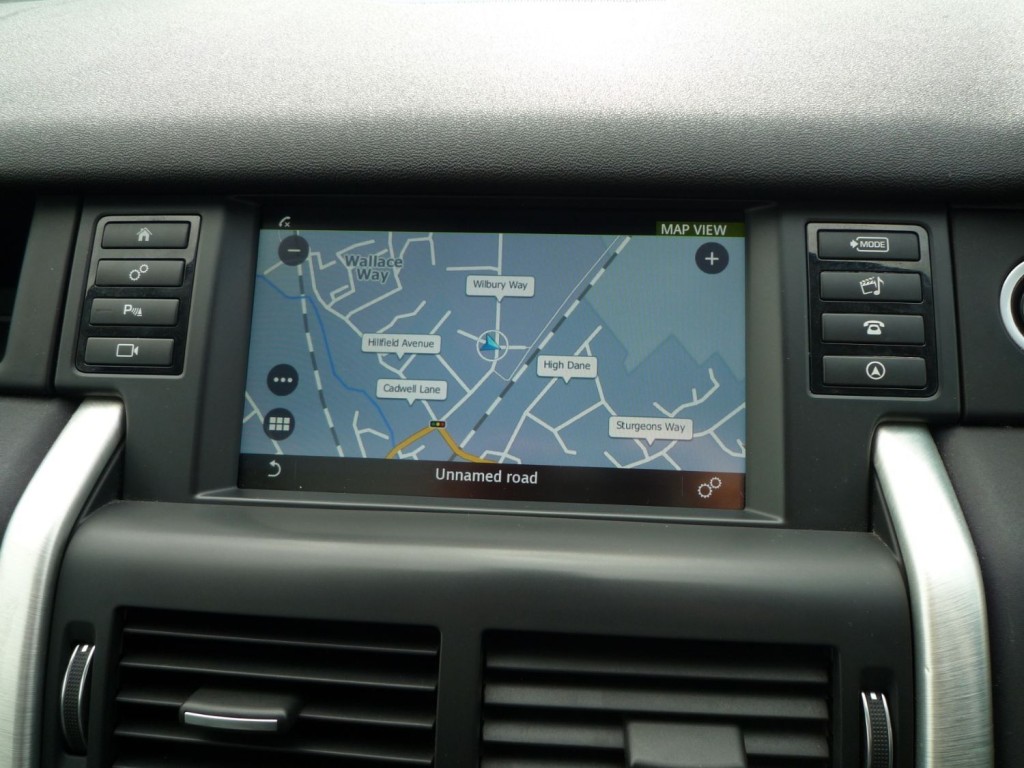 LAND ROVER DISCOVERY SPORT
