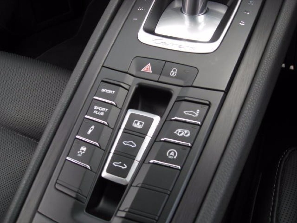 PORSCHE 911 MK 991