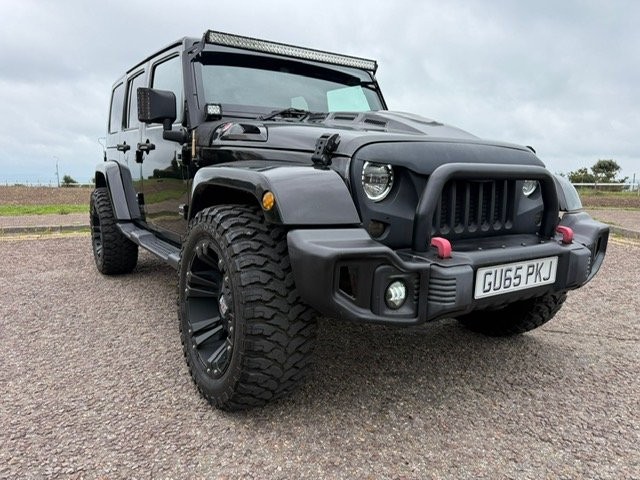 JEEP WRANGLER 2.8 CRD OVERLAND UNLIMITED FULLY CUSTOMISED (2015/65)