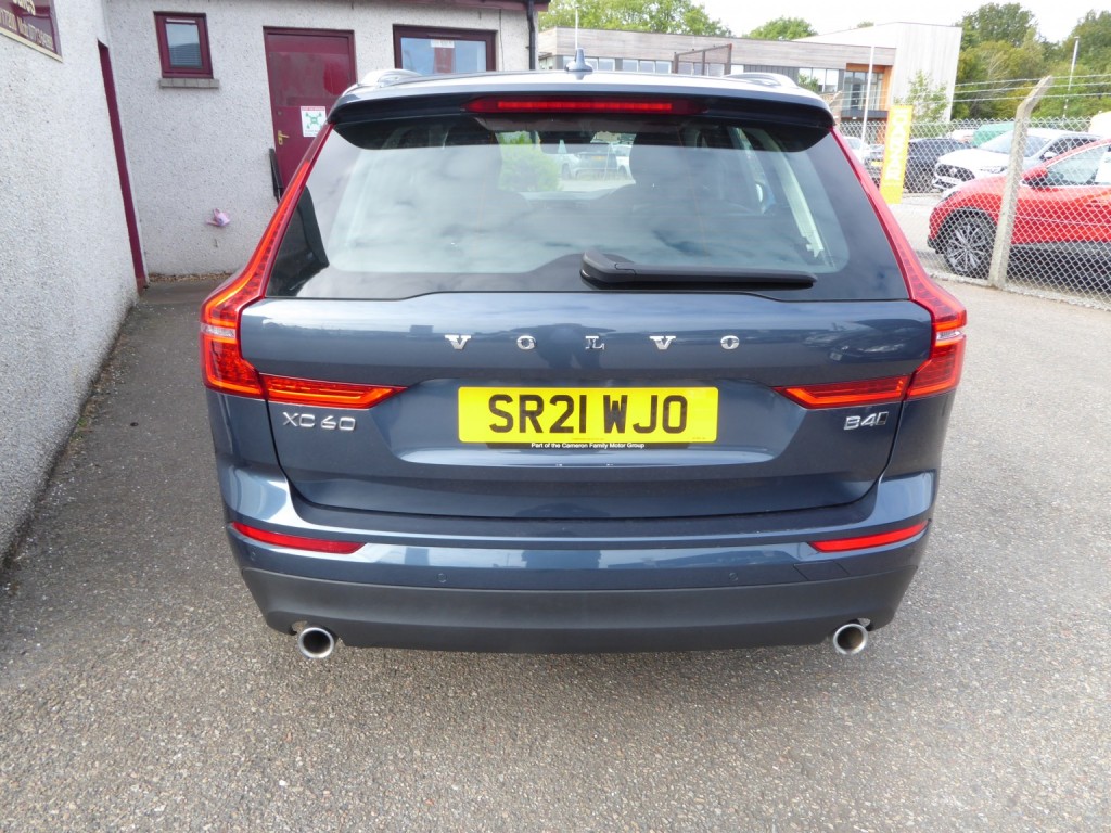 View VOLVO XC60 2.0 Momentum B4 AWD (197hp) Auto