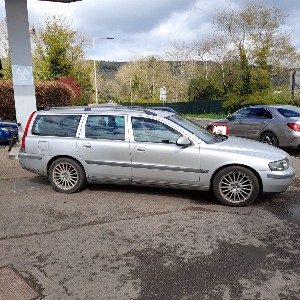 VOLVO C70