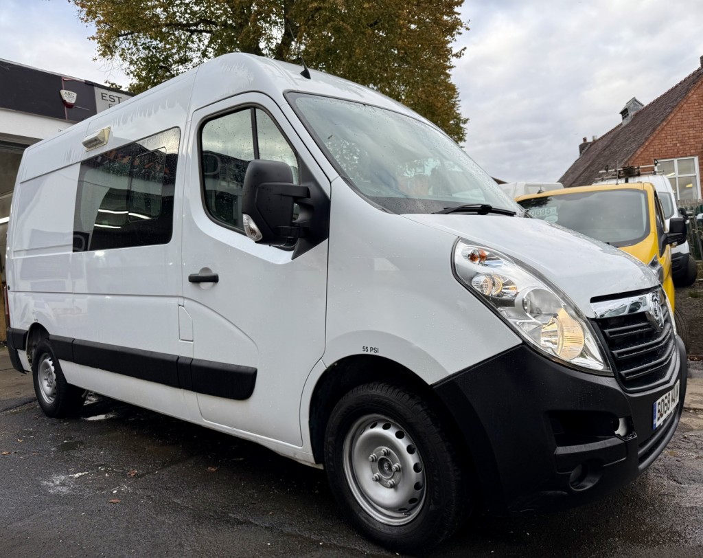 View VAUXHALL MOVANO LOW MILES 25k!! WELFARE VAN 2.3 CDTi 3500