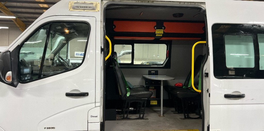 View VAUXHALL MOVANO LOW MILES 25k!! WELFARE VAN 2.3 CDTi 3500