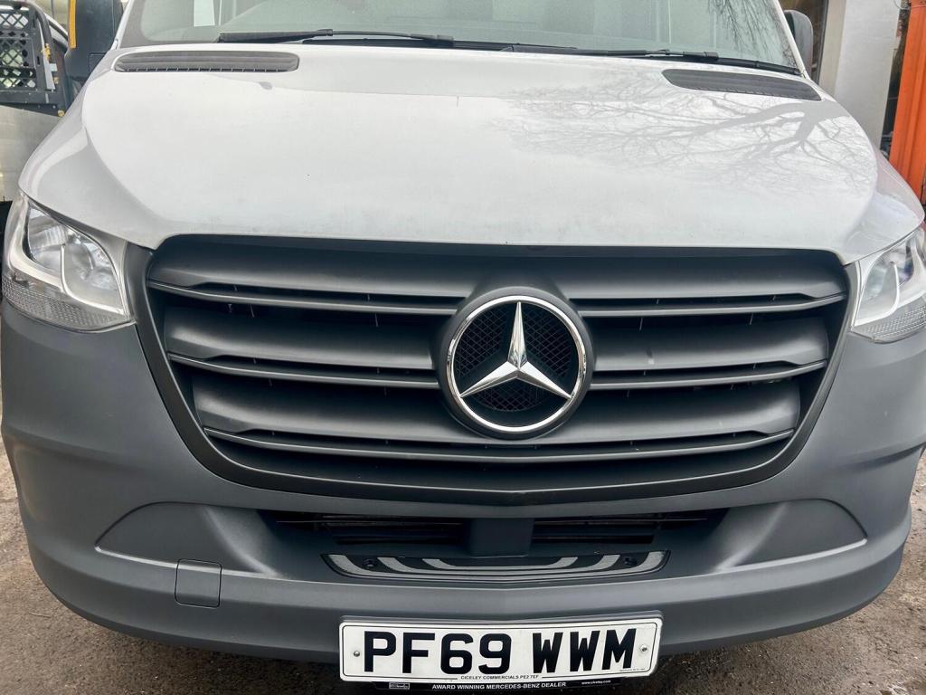 MERCEDES-BENZ SPRINTER