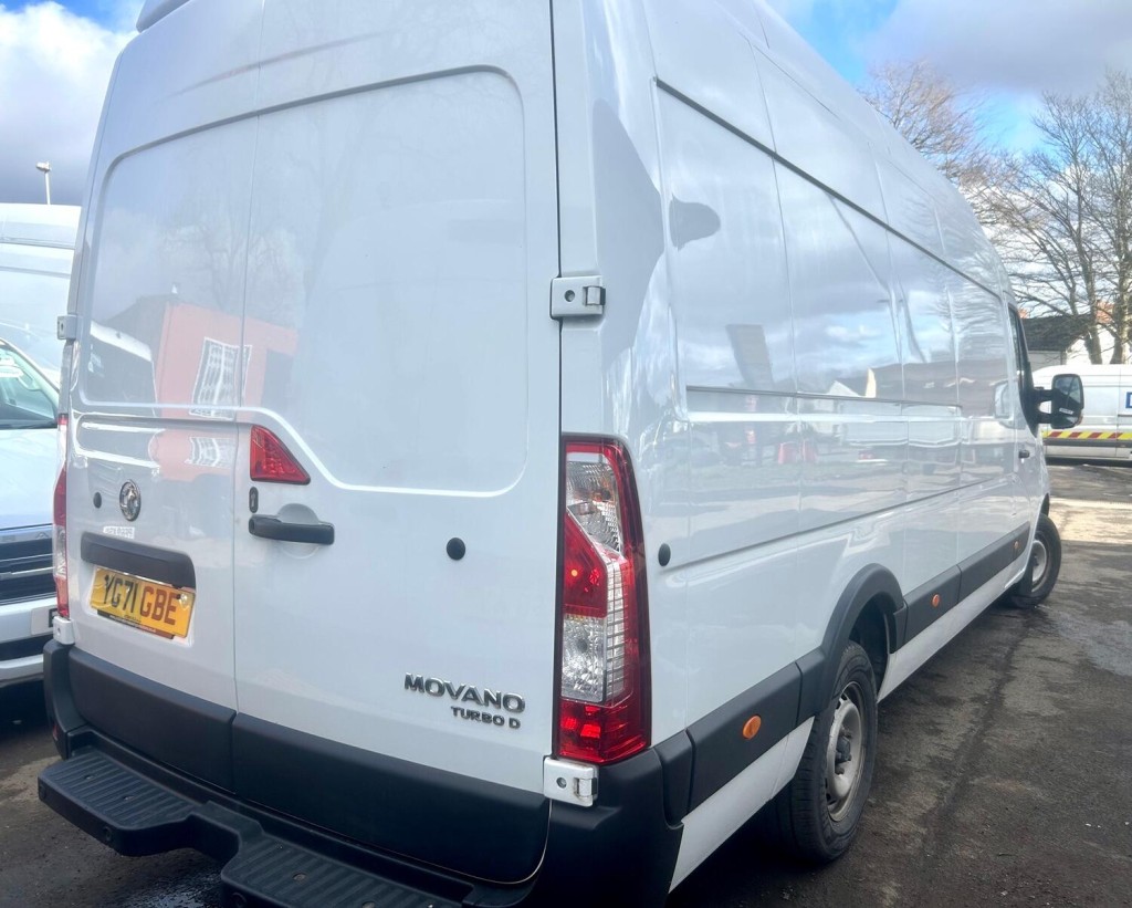 View VAUXHALL MOVANO 2.3 CDTi 3500 BiTurbo Edition