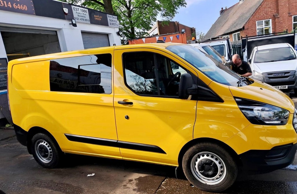 FORD TRANSIT CUSTOM
