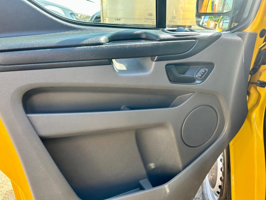 FORD TRANSIT CUSTOM