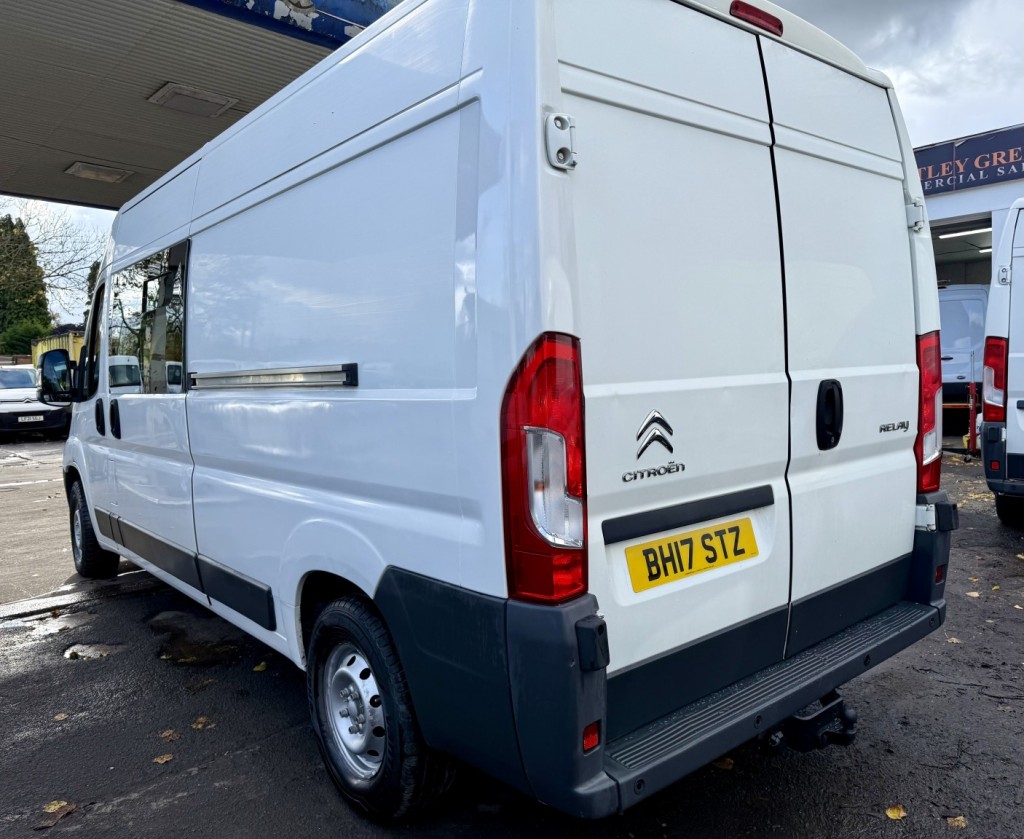 View CITROEN RELAY Combi Crew 6 Seats 