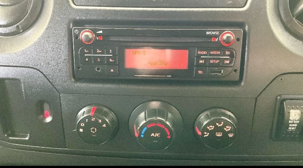 RENAULT MASTER