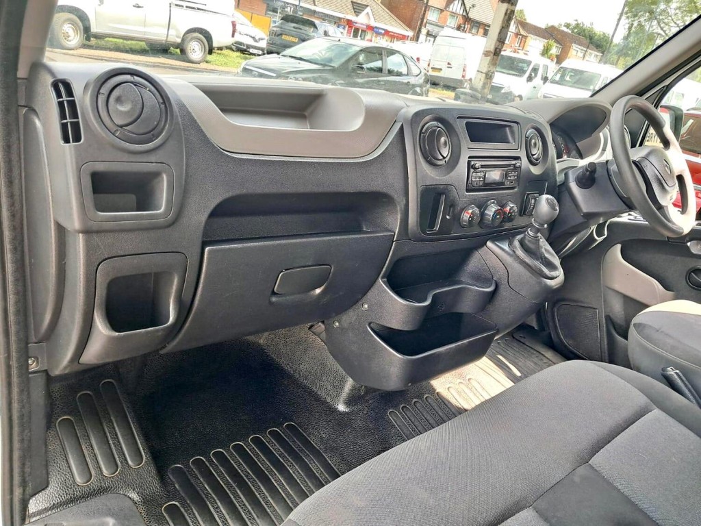 RENAULT MASTER