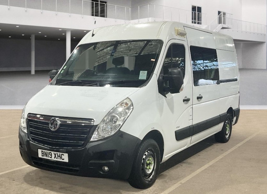 View VAUXHALL MOVANO WELFARE COMBI  IDEAL CAMPER CONVERSION 2.3 CDTi 3500