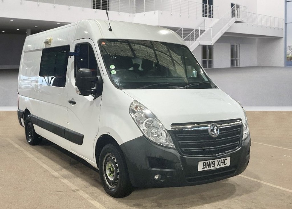 View VAUXHALL MOVANO WELFARE COMBI  IDEAL CAMPER CONVERSION 2.3 CDTi 3500