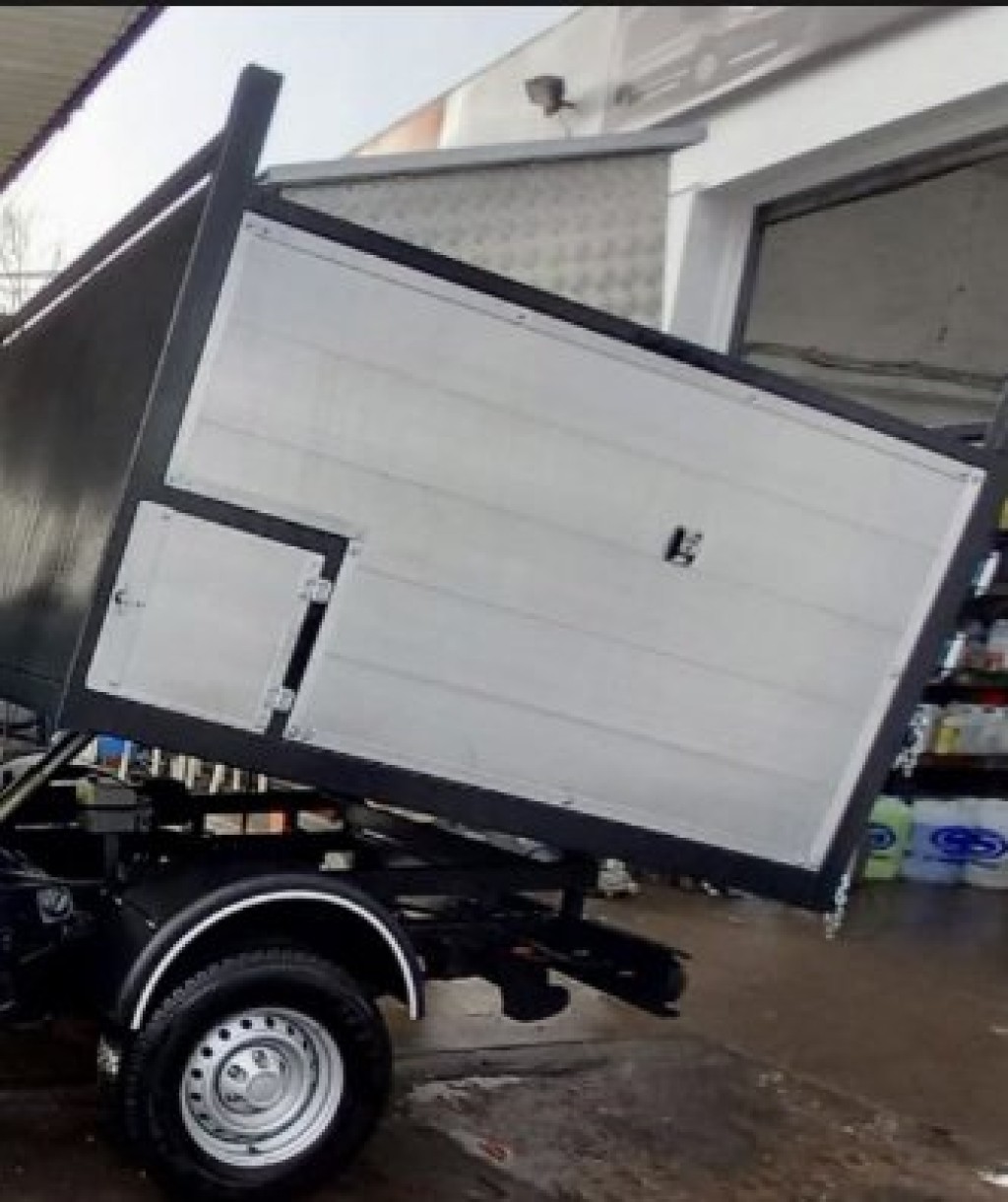 View ISUZU D-MAX 1.9 TD Arborist Tipper 