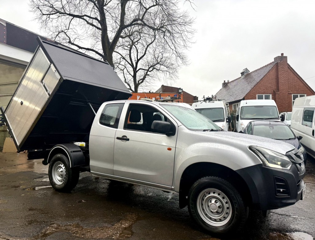 View ISUZU D-MAX 1.9 TD Arborist Tipper 
