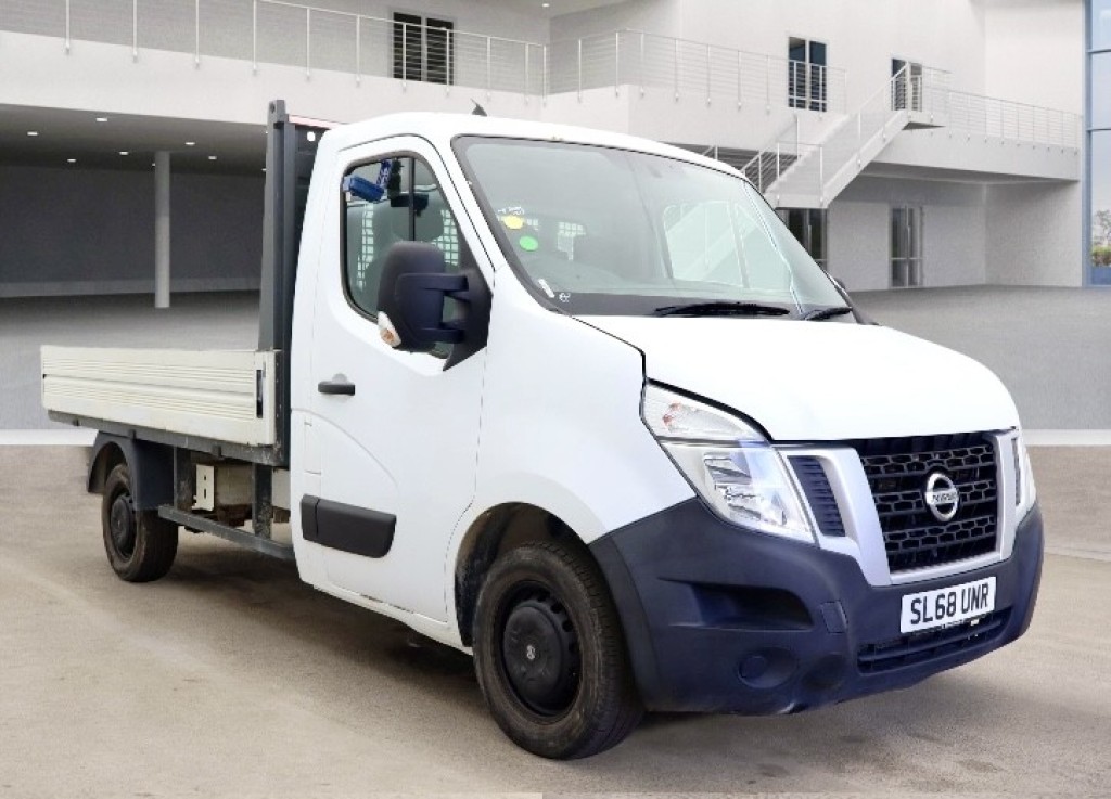 View NISSAN NV400 Dropside 2.3 dCi 35 SE