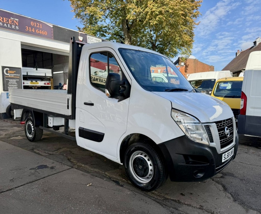 View NISSAN NV400 Dropside 2.3 dCi 35 SE