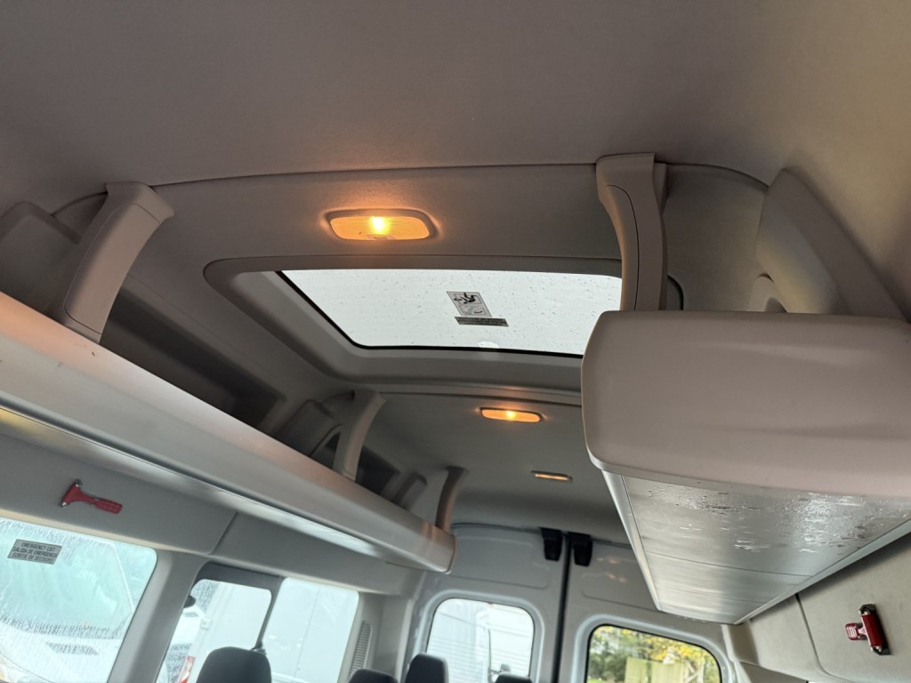 View FORD TRANSIT NO VAT!! MINIBUS  XLWB  17 SEATS 2.2 TDCi 460 HDT